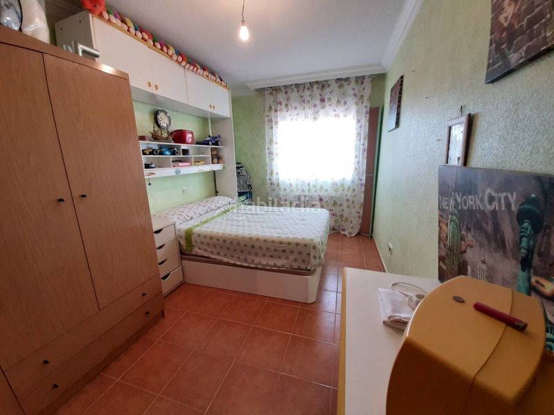 Foto bddacb41-ca84-413f-9a41-ddd16ee87906. Xalet amb calefacció aparcament a Ugena