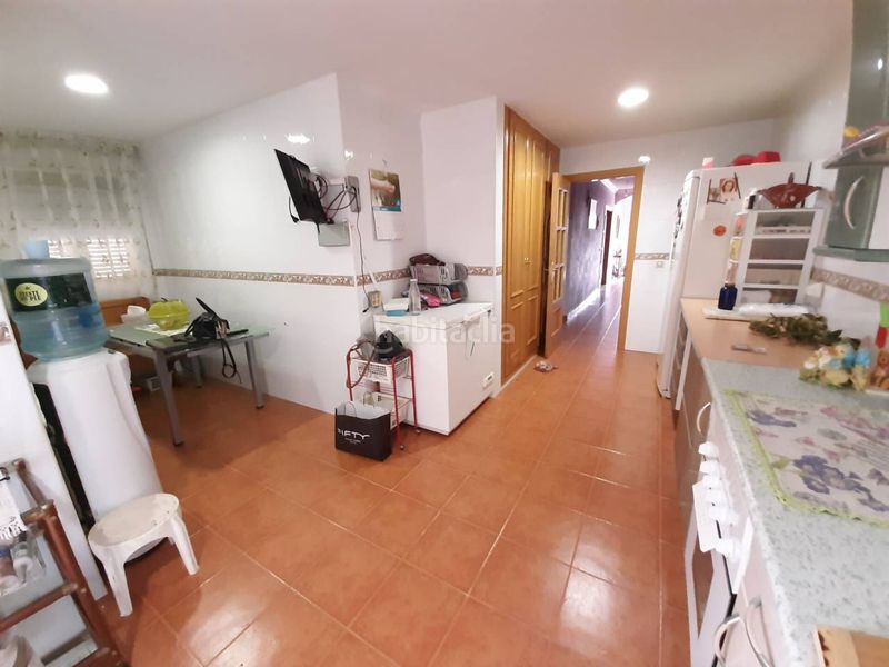 Foto e3519bfa-e858-4775-a4a1-df2391570f04. Xalet amb calefacció aparcament a Ugena