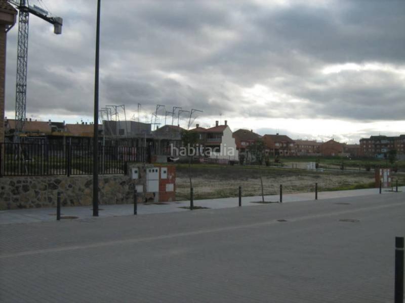 Foto 12999eac-afc3-4662-a849-bf44b2043d3e. Solar industrial solar en venta para construccion de chalet adosado en Humanes de Madrid