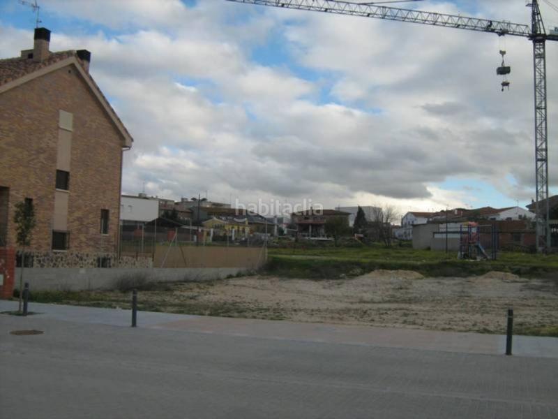 Foto a10fe902-72d5-4fed-ba84-76d20950d839. Solar industrial solar en venta para construccion de chalet adosado en Humanes de Madrid