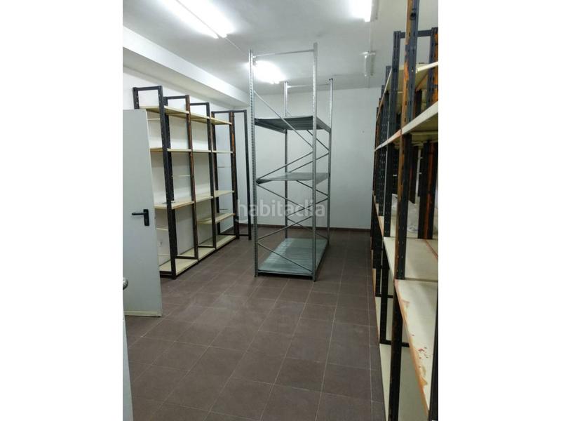 Foto f9b5528c-9206-42be-961e-abb7f5da0a94. Rent business premise in Centro Fuenlabrada