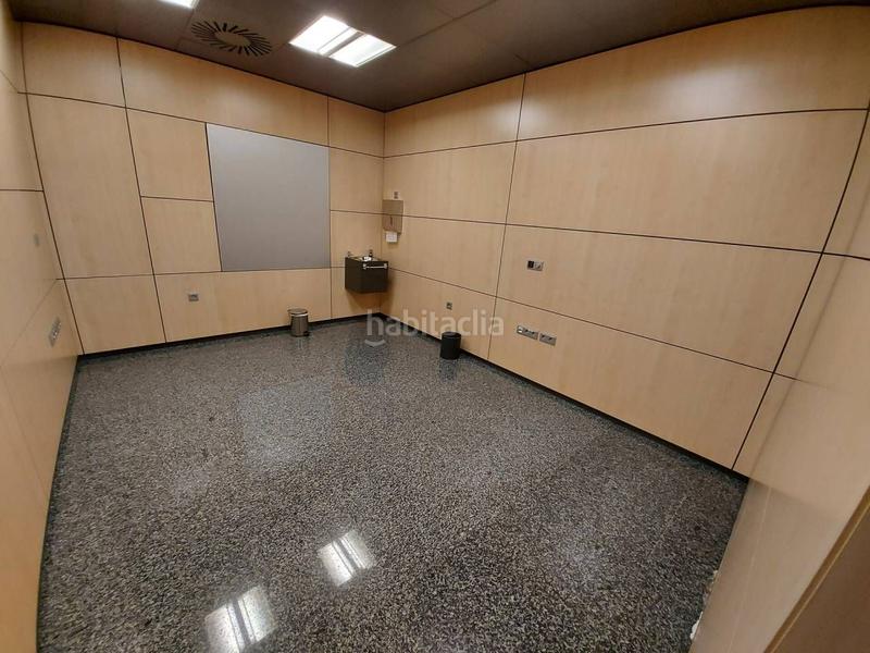 Foto 4b846105-7dac-4836-80e3-8d945505acfd. Office space in Casco Antiguo Alcorcón