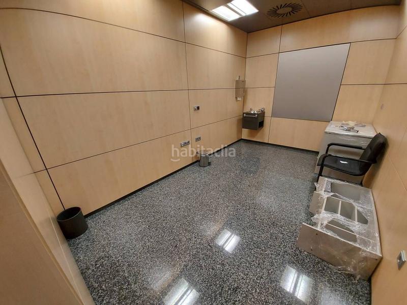 Foto 4c07abdd-99c6-492a-92da-858e6660b750. Office space in Casco Antiguo Alcorcón