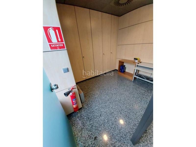 Foto 5a0b8a6d-38c3-4f31-abbe-0e7f844a4a01. Office space in Casco Antiguo Alcorcón