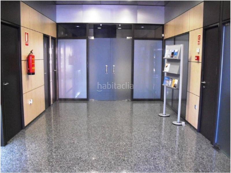 Foto 648f52aa-ae5e-4e27-b62d-f62377ac20aa. Office space in Casco Antiguo Alcorcón