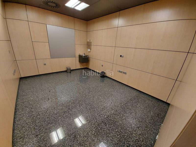 Foto 906c0685-c1fb-4230-bdef-813c2fdc0306. Office space in Casco Antiguo Alcorcón