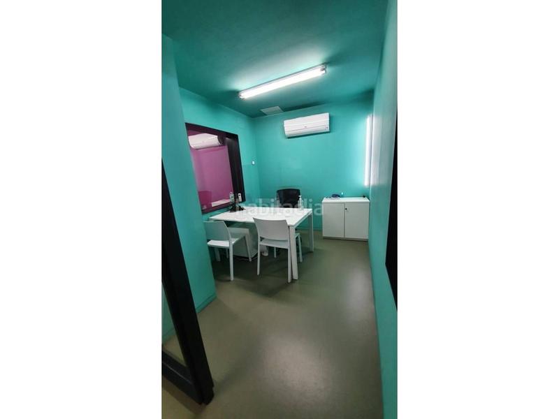 Foto d2cbfdd8-f5a5-4755-967f-c6bbd829b019. Local comercial a Casco Antiguo Leganés