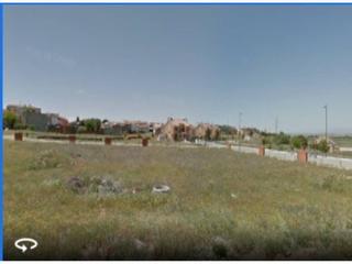 Terreno residencial en Moraleja de Enmedio. Parcela en venta para chalet pareado. moraleja de enmedio