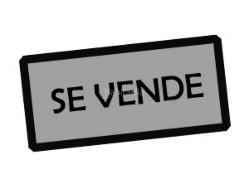 Foto f13751f2-ae86-4e41-a57b-0a149dc17825. Aparcament cotxe a El Naranjo Fuenlabrada