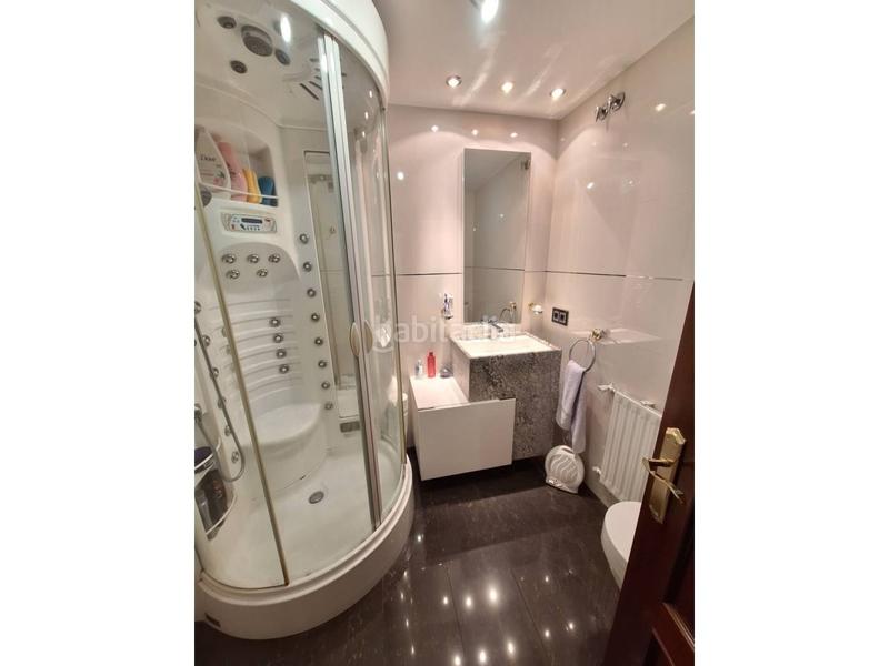 Foto a95ed0a5-c838-4e43-971a-faf1d34c018e. Piso  en venta zona plaza de la albufera. con plaza de garaje opcional en Fuenlabrada
