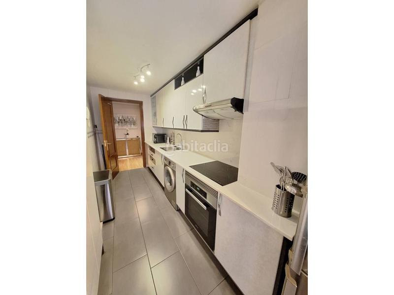 Foto e29c8ddf-8026-4160-a035-a0f21fdd1c3e. Piso  en venta zona plaza de la albufera. con plaza de garaje opcional en Fuenlabrada