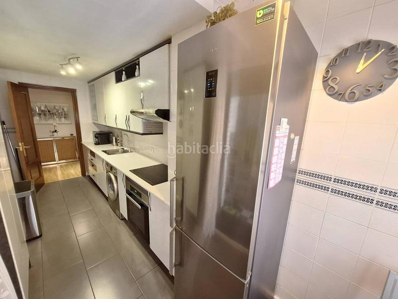 Foto e95fffec-56d2-4917-9e4c-561ad16a22e9. Piso  en venta zona plaza de la albufera. con plaza de garaje opcional en Fuenlabrada