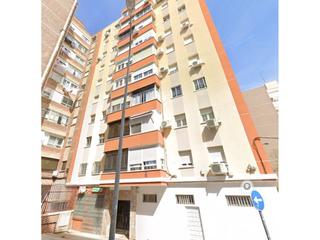 Piso en La Serna. Vivienda zona lorea  !!