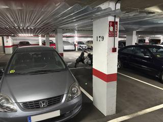 Aparcament cotxe  León felipe 1. !! venta de plaza de parking en planta 1 en la calle leon felipe