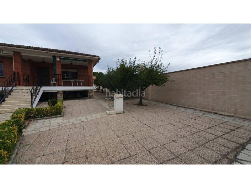 Foto a7174739-84cb-44f7-acbb-03a36d615378. Chalet magnifico chalet independiente con piscina privada en urbanizacion valcarrillo del alberche !! en Almorox
