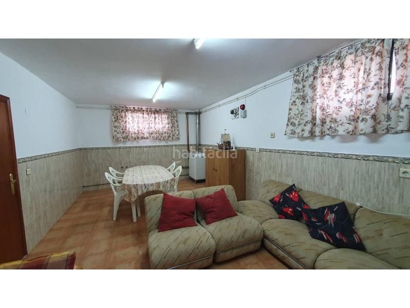 Foto f1e1ca09-1cad-42b0-829b-df286f66ea0c. Chalet magnifico chalet independiente con piscina privada en urbanizacion valcarrillo del alberche !! en Almorox