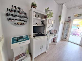 Business premise in El Arroyo-La Fuente