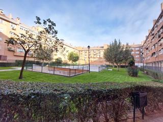 Pis a El Arroyo-La Fuente. Se vende espectacular vivienda con terraza, piscina comunitaria