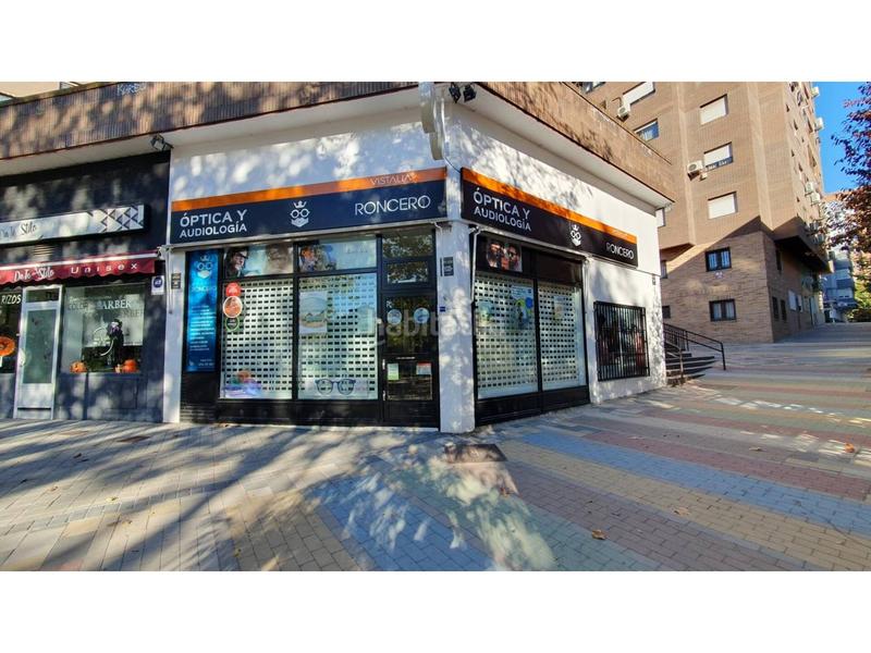 Foto c0066280-2305-48ce-920b-740940affb38. Location local commercial dans La Serna Fuenlabrada