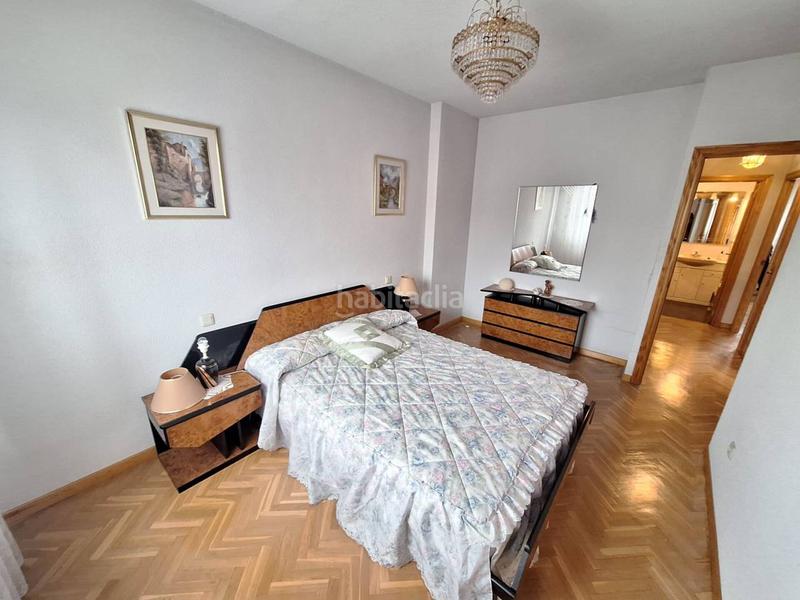 Foto 193352ff-f954-4d6b-81fe-567c96c5a043. Maison jumelée avec chauffage parking dans Fuenlabrada ii-el molino Fuenlabrada