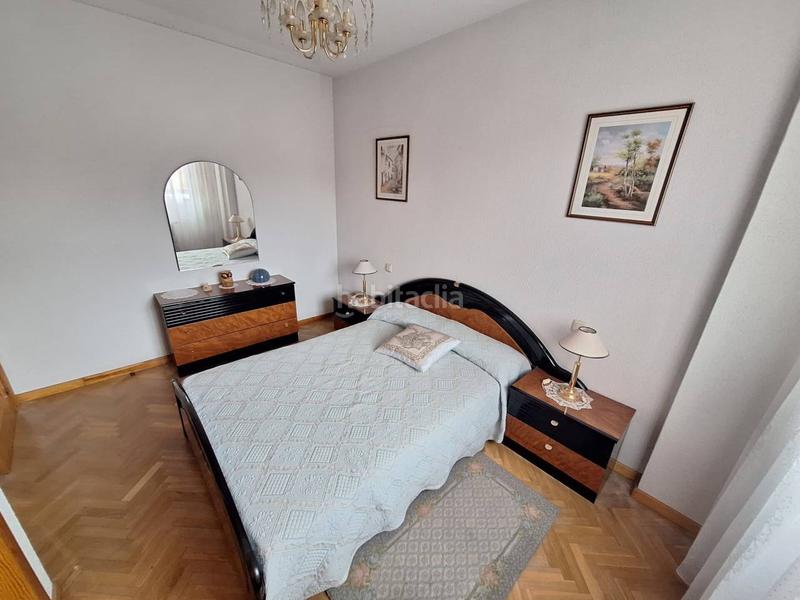 Foto 64d156a1-da33-4fb0-8a5c-69d5fa66da72. Maison jumelée avec chauffage parking dans Fuenlabrada ii-el molino Fuenlabrada