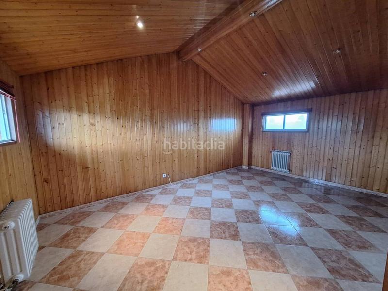 Foto b4c50f10-c7ed-494a-804d-f7e7206a7f2f. Maison jumelée avec chauffage parking dans Fuenlabrada ii-el molino Fuenlabrada