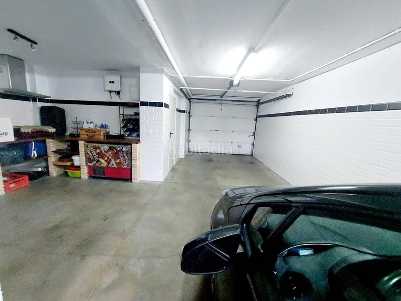 Foto 3bfc4fa6-8454-4431-949d-42ec2014ba26. Maison jumelée avec chauffage parking piscine dans El Arroyo-La Fuente Fuenlabrada