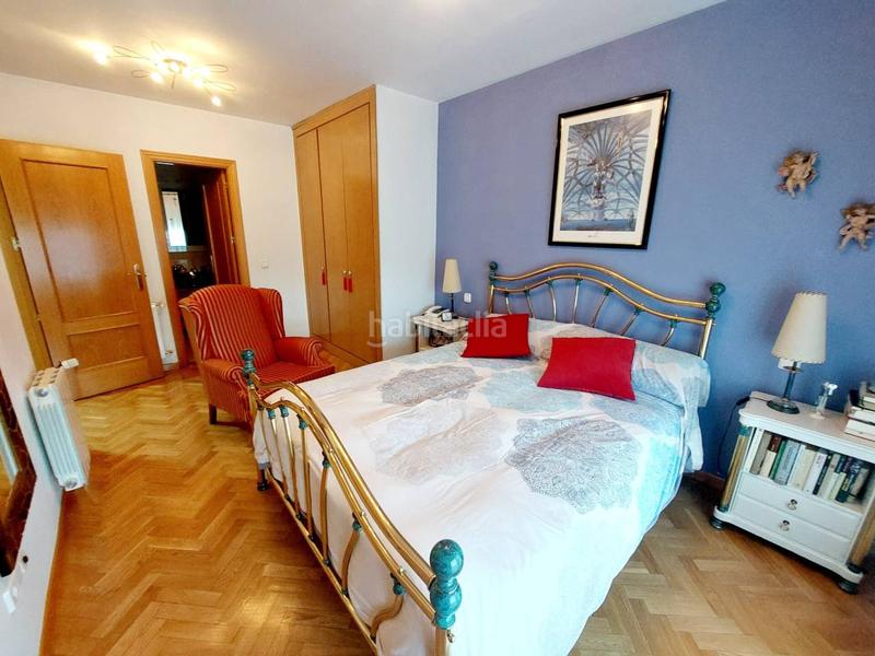 Foto 401f0b88-784b-4f4f-b993-fd325c6de15e. Maison jumelée avec chauffage parking piscine dans El Arroyo-La Fuente Fuenlabrada