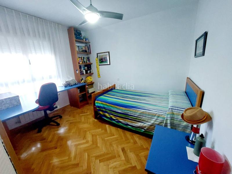 Foto 41cc00f5-78f7-4489-974f-d1422a90a5b6. Maison jumelée avec chauffage parking piscine dans El Arroyo-La Fuente Fuenlabrada