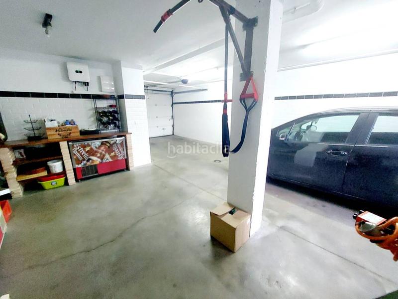 Foto 8eb90ba2-7c75-4924-bdb7-026825ae2fb3. Maison jumelée avec chauffage parking piscine dans El Arroyo-La Fuente Fuenlabrada