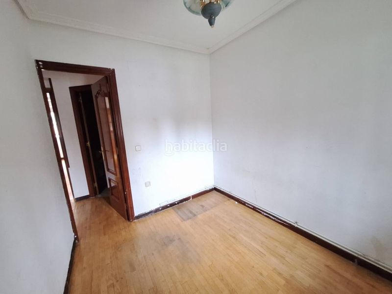 Piso magnifica vivienda en venta el barrio de pavones al lado de la comisaria de moratalaz con trastero de 12 m!! en Madrid - Imagen 17