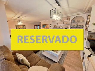 Flat in La Serna. Piso en venta con piscina, trastero y plaza de garaje en fuenlab