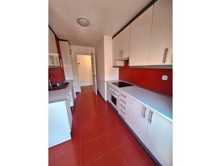 Appartement in Centro. Bonito apartamento seminuevo en venta con amplio trastero zona c