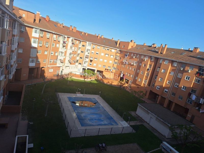 Foto 831d9c37-e3ca-4cc3-b3c3-7b9946c5c721. Pis amb calefacció aparcament piscina a El Arroyo-La Fuente Fuenlabrada