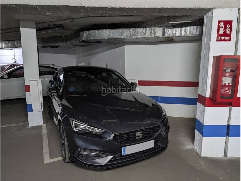 Foto a4e3a5aa-3166-4bd9-9592-b5da0df6a608. Aparcament cotxe a Centro Fuenlabrada