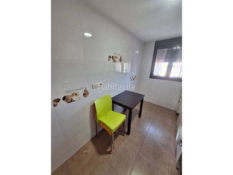 Foto 2de33f87-d51a-45c1-af0c-52ede6d026ba. Apartament amb calefacció aparcament a Humanes de Madrid