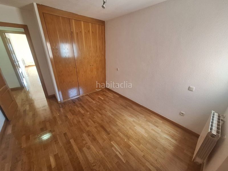 Foto 0efd3d55-9f7a-4b1c-a512-f259f2e3e1ff. Pis amb calefacció aparcament a Centro Fuenlabrada