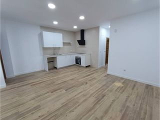 Location Appartement à Centro. Se alquila piso reformado en el centro de fuenlabrada
