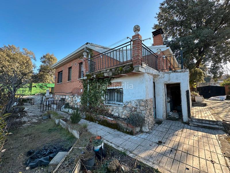 Foto d2cce0d7-2b13-4c12-a79d-4c0631165cdb. Chalet dans Fuentenovilla