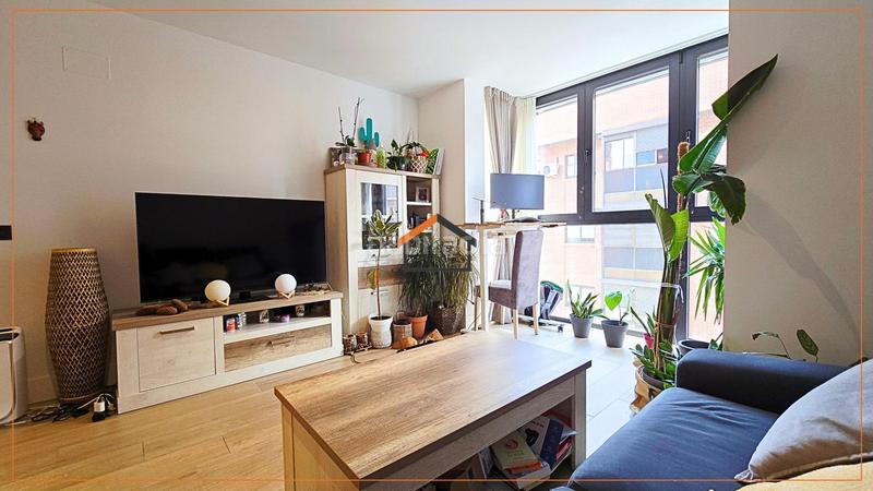 Foto 3785f1ce-0e26-47fc-8a39-70b556dc7c0c. Alquiler piso alquiler piso en Adelfas en Adelfas Madrid
