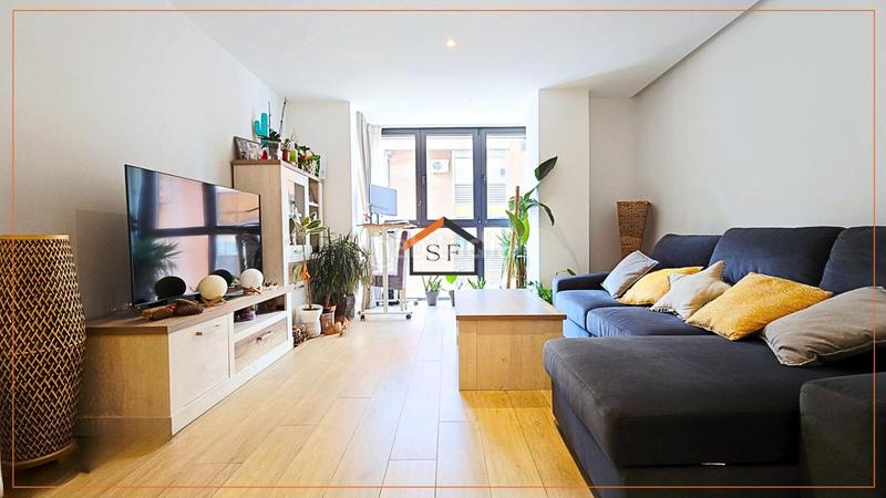 Foto f01aae4a-f5ee-4d95-a398-196fa4a45549. Rent flat with heating parking pool in Adelfas Madrid