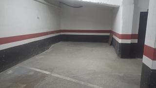 Parking coche en Pacífico