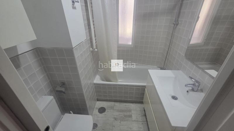 Foto 59aa7789-65fd-4171-b0e9-8e1cd7d97815. Alquiler piso  reformado en Imperial, ideal para tu nuevo hogar en Madrid