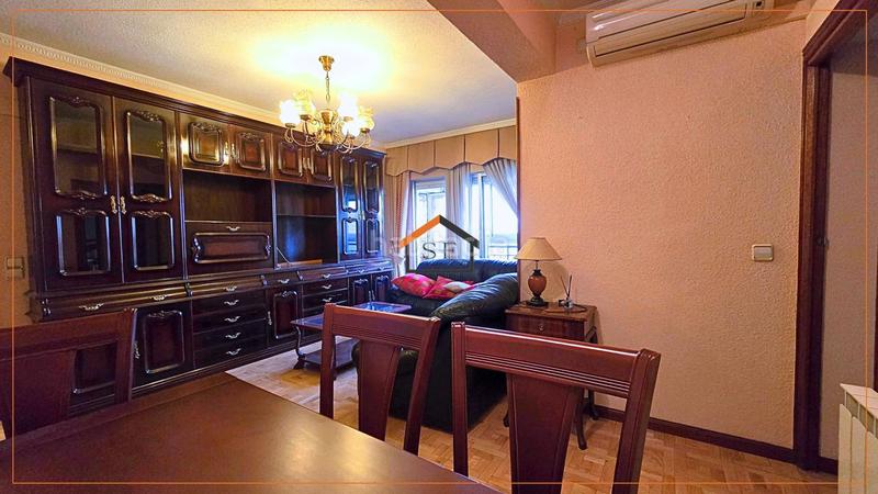 Foto 231e83d4-90aa-4392-b82e-be2d98edff4d. Flat with heating in Portazgo Madrid