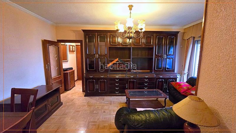 Foto bc26b1f8-9938-4c17-b143-ba9483f16e45. Flat with heating in Portazgo Madrid