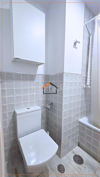 Foto e57a4994-e30c-46ea-ab2d-9317ff4ed153. Miete etagenwohnung mit heizung in Imperial Madrid