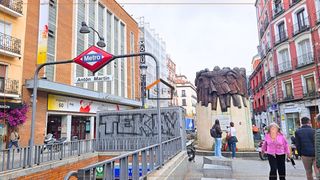 Pis  Calle del salitre. Piso a reformar en lavapiésembajadores