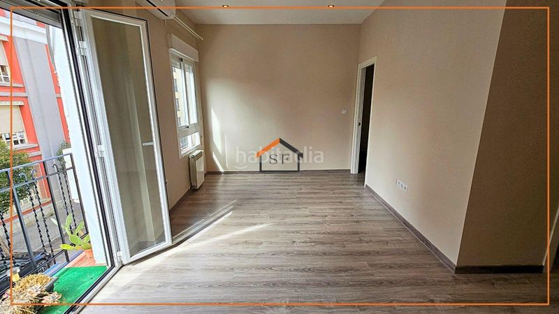 Foto c94f7faf-88ca-4594-90a5-dedac45a262c. Lloguer pis amb calefacció a Adelfas Madrid