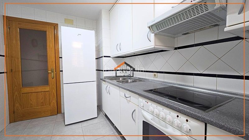 Foto 9a6b779e-10b2-47ec-bc26-4502cf66c7c3. Flat with heating parking in Horcajo Madrid