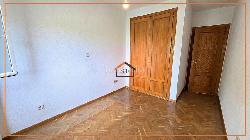 Foto cfe54578-bc18-40c8-bb31-3f0d6ff38290. Pis amb aparcament a Horcajo Madrid